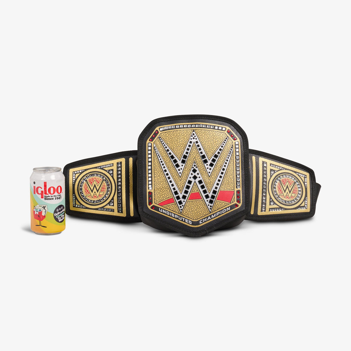 undisputed-wwe-championship-fanny-pack-f5 00027856-P.jpg