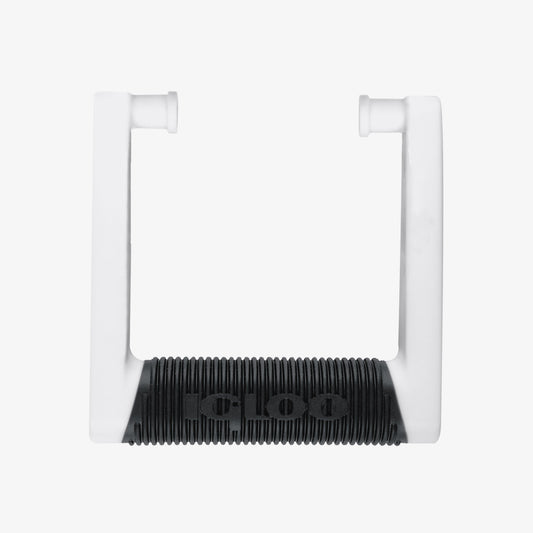 comfort-grip-swing-up-handle-for-94-100-qt-coolers-u0 00009004-V2.jpg