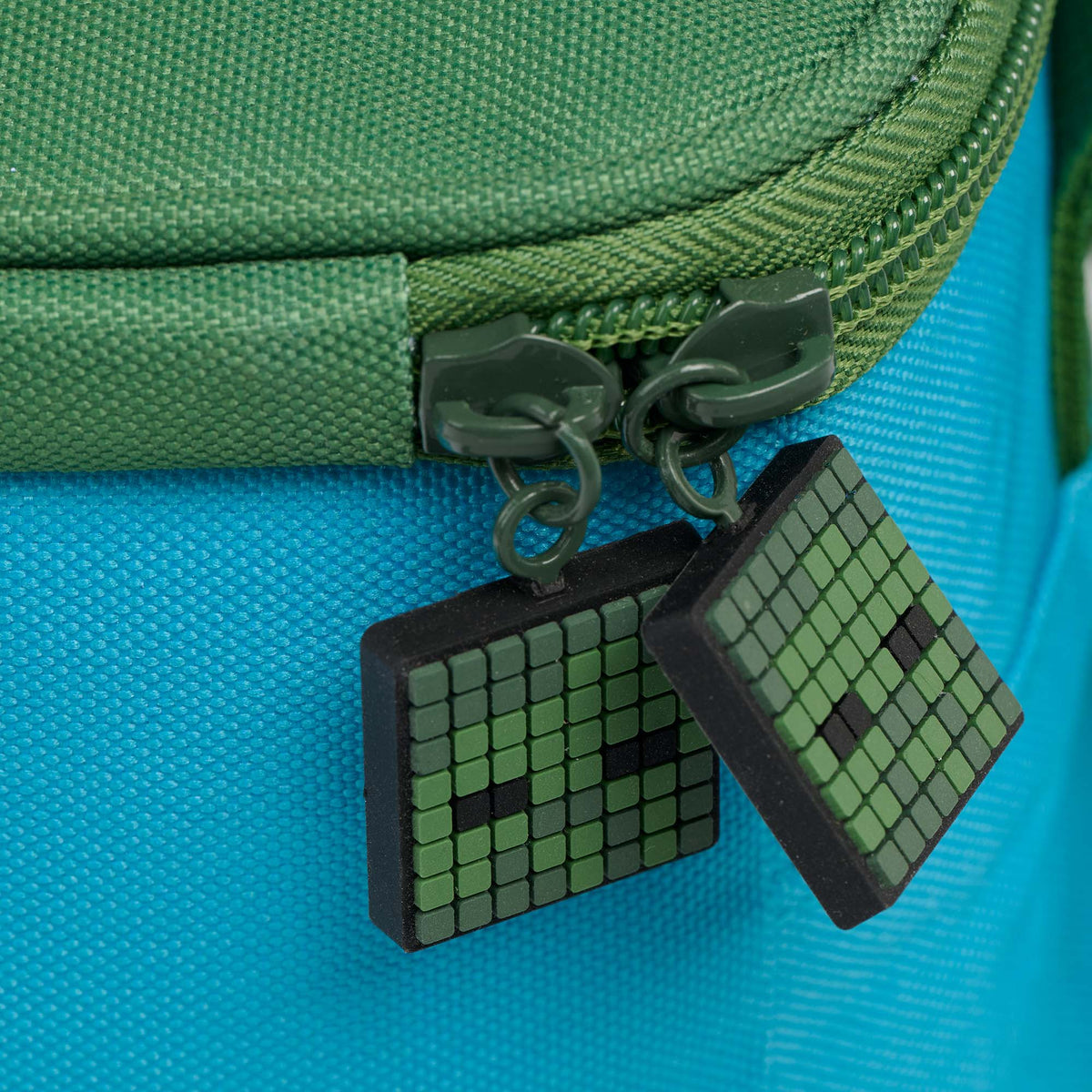 minecraft-chicken-jockey-square-lunch-cooler-bag-c6 00027778-Z.jpg