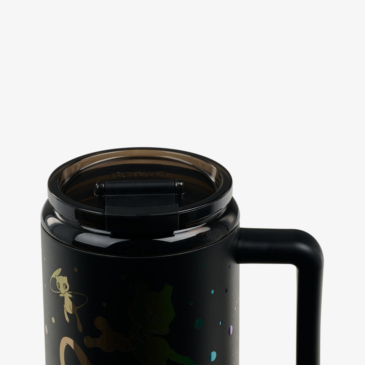 pokemon-mew-and-mewtwo-32-oz-travel-mug-h4 00027995-L.jpg