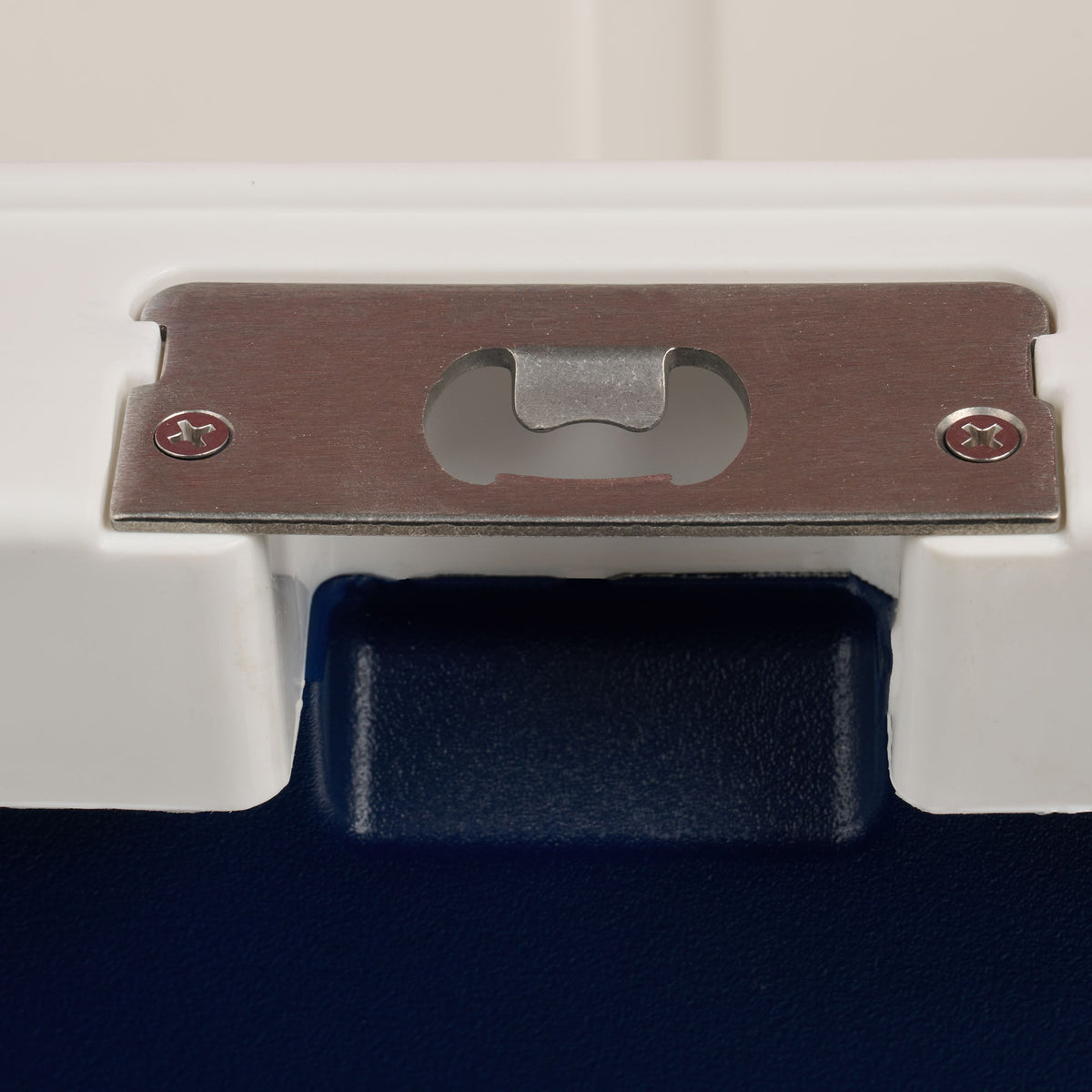 trailmate-25-qt-cooler-v3 00033130-BO.jpg