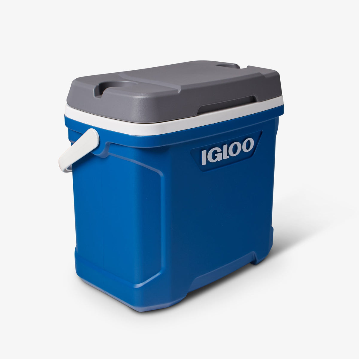 latitude-30-qt-cooler-m8 00050332-H.jpg