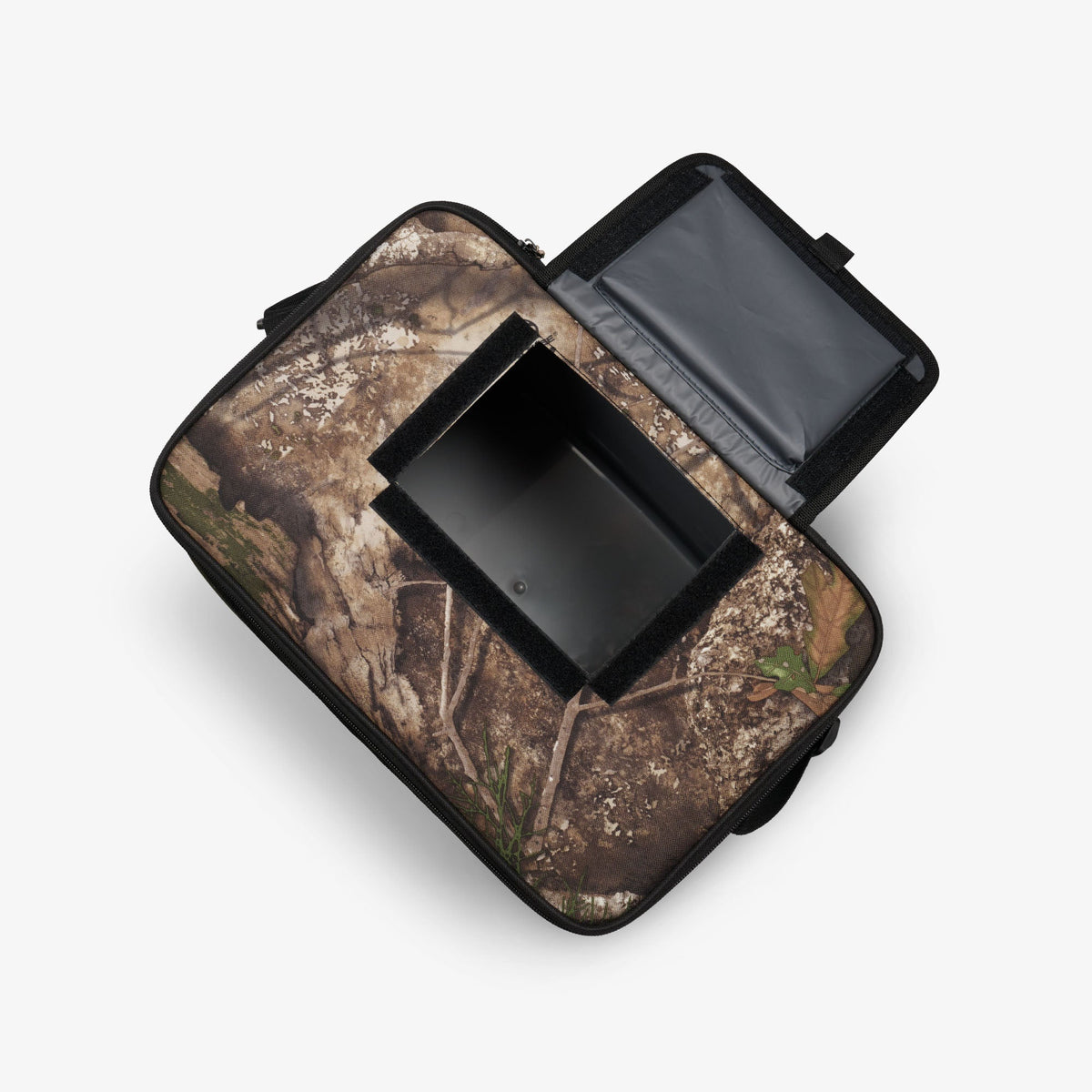 realtree-apx-hlc-28-can-bag-l7 00064354-O3-2025.jpg