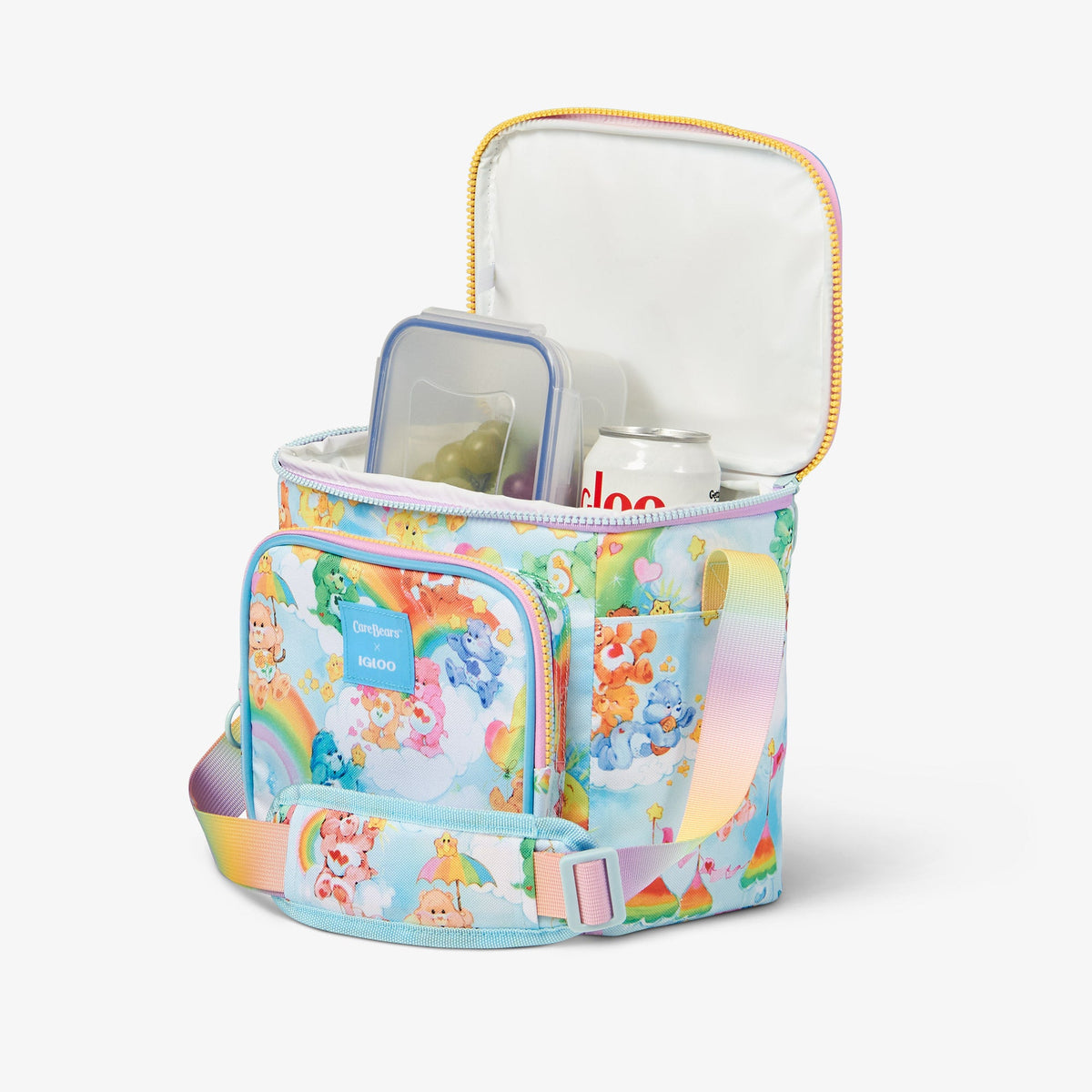 the-care-bearstm-clouds-square-lunch-bag-b3 00066102_3.jpg