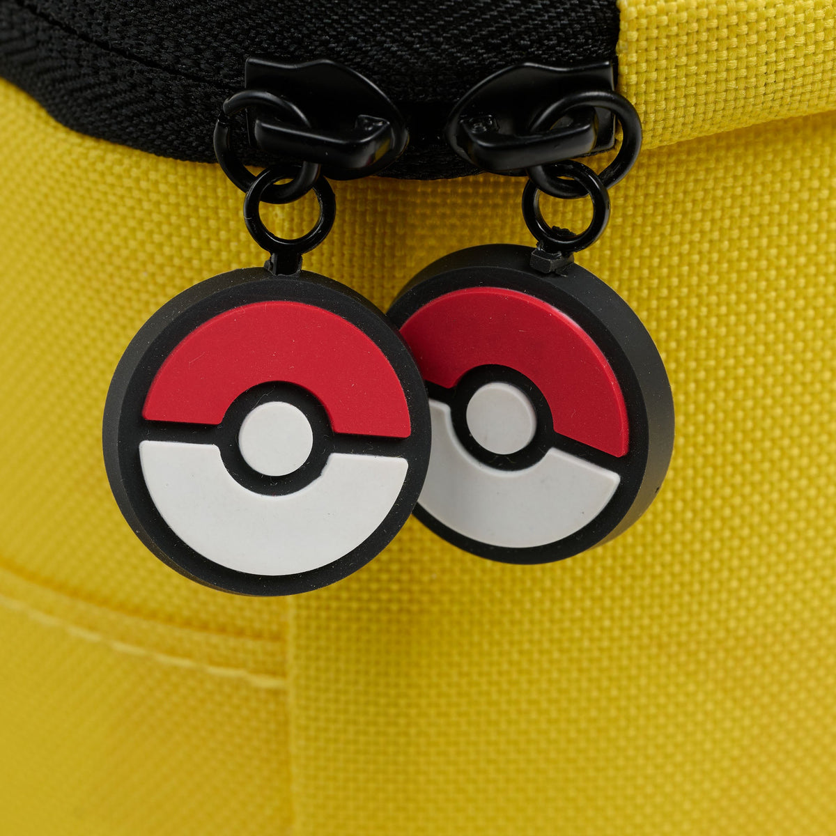 pokemon-pikachu-square-lunch-cooler-bag-k8 00066645-Z.jpg