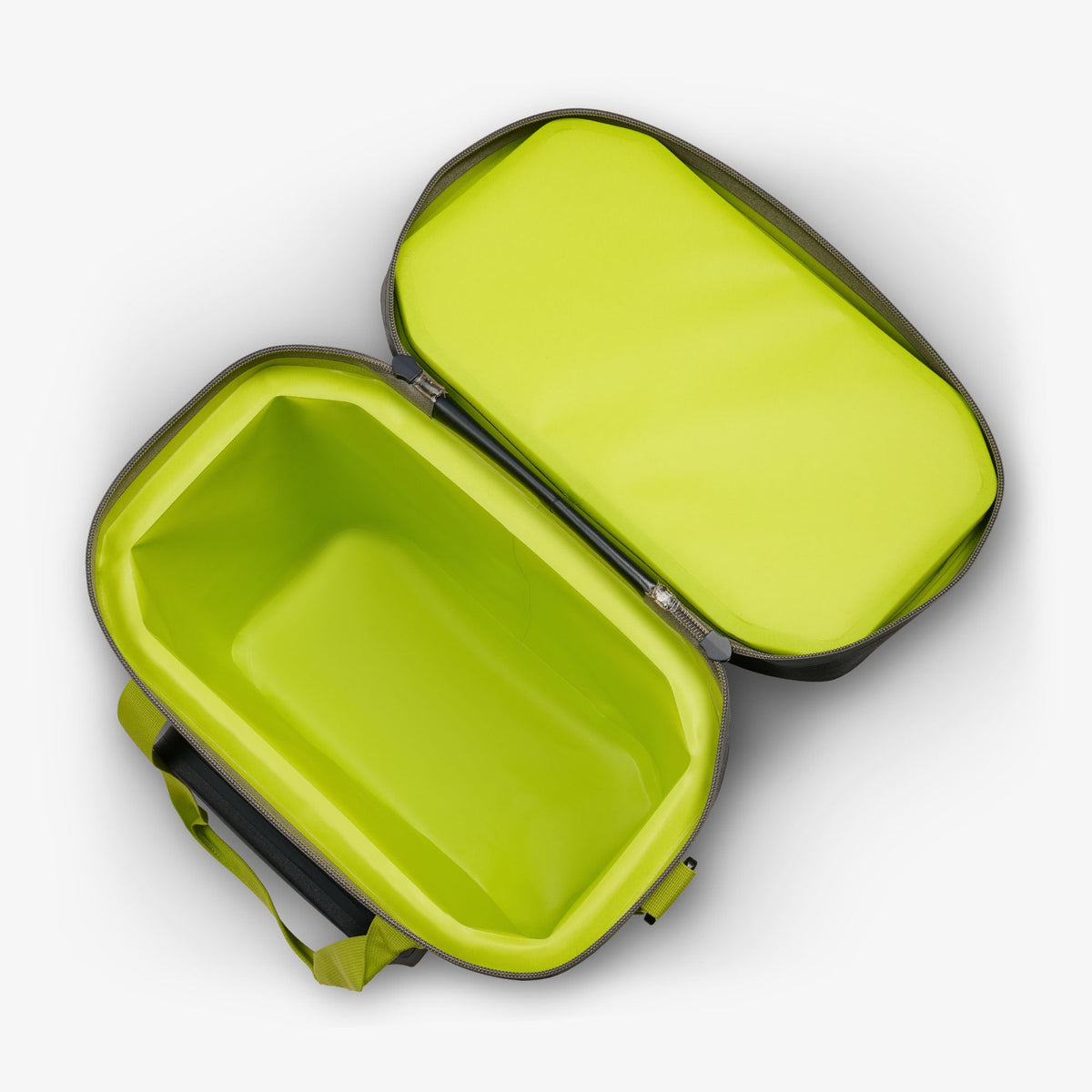 trailmate-36-can-cooler-bag-s9 00066773-O3.jpg