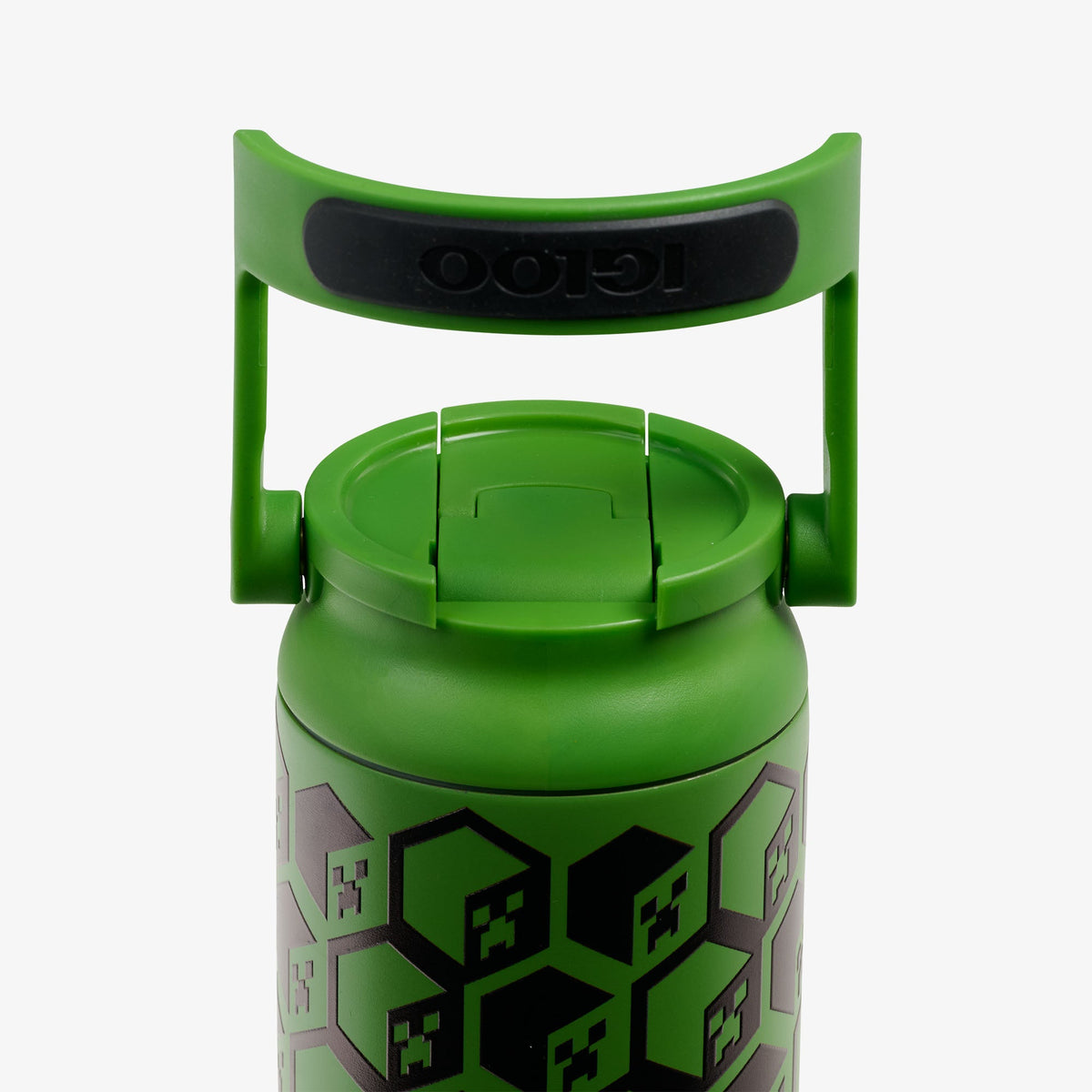 minecraft-creeper-glow-in-the-dark-20-oz-bottle-q6 00071605-L1.jpg