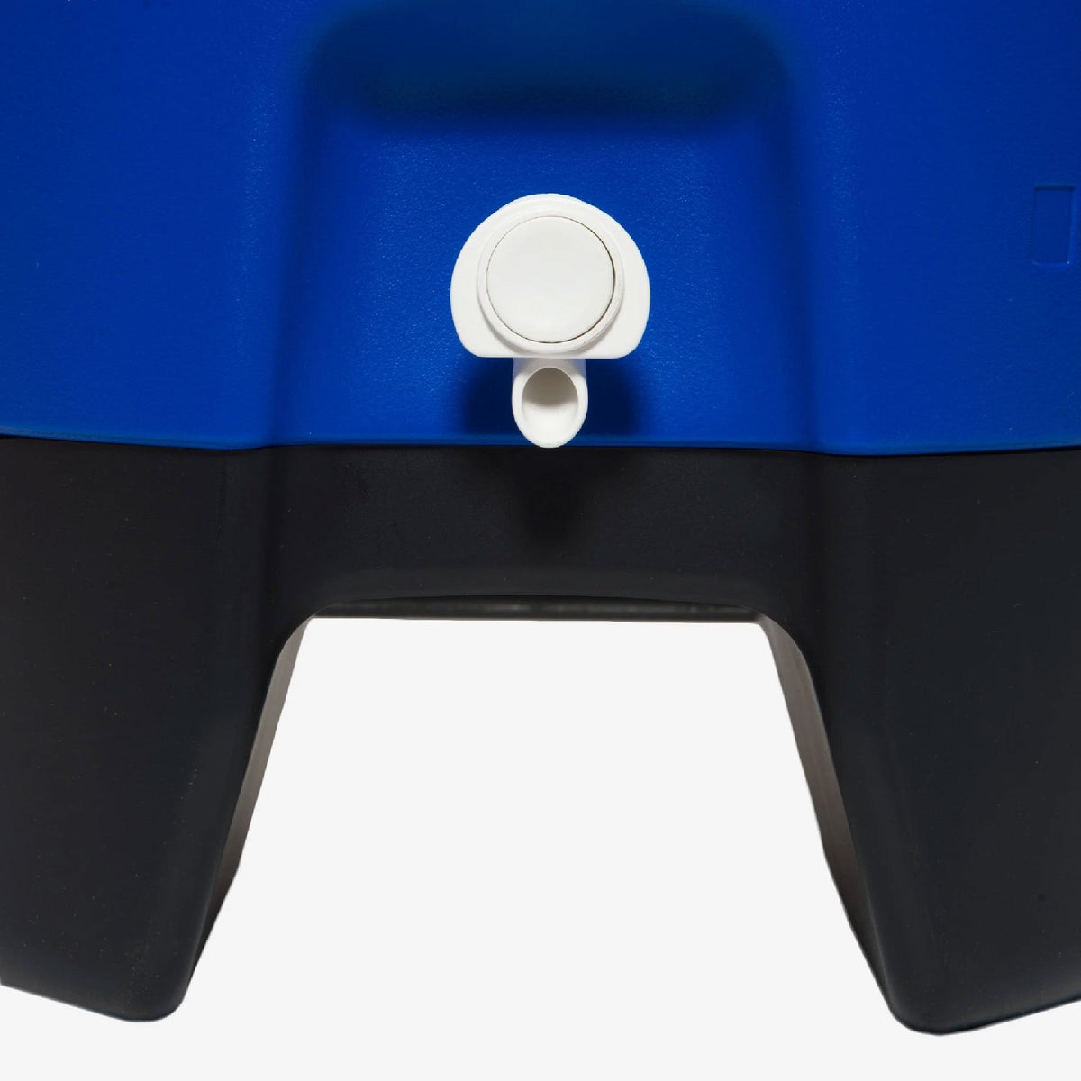 sport-5-gallon-roller-water-jug-w7 42115-sport-5-gallon-roller-water-jug-majestic-blue-detail.jpg